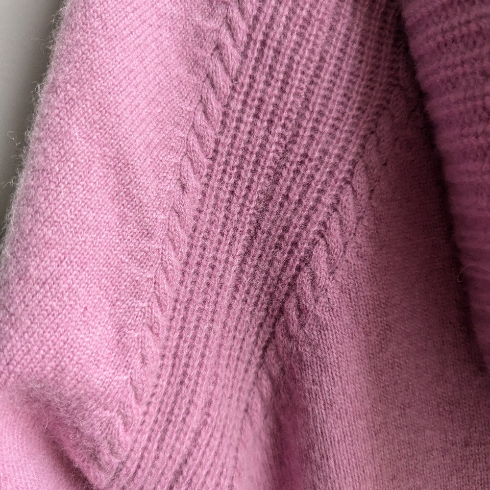 NWT...Cashmere Cowl Neck Sweater Size XL - Picture 4 of 8